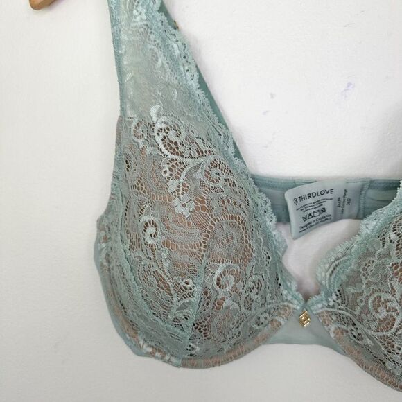 24/7™ Lace Contour Plunge Bra in daydream - Picture 3 of 10